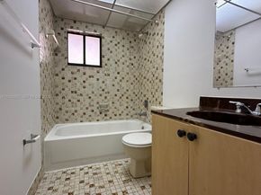 8420 SW 133rd Ave Rd 317, Miami FL 33183