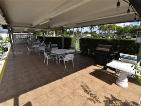 2852 Crosley Drive west G, West Palm Beach FL 33415