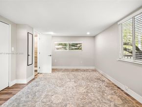 3586 Main Hwy, Coconut Grove FL 33133