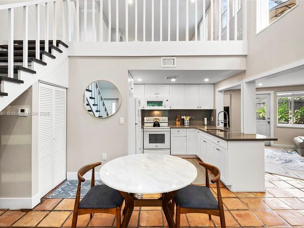3586 Main Hwy, Coconut Grove FL 33133
