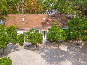 3586 Main Hwy, Coconut Grove FL 33133