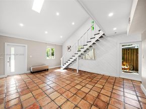 3586 Main Hwy, Coconut Grove FL 33133