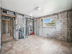 3640 NW 9th St 401, Miami FL 33125