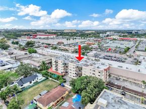 3640 NW 9th St 401, Miami FL 33125