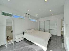 1440 SW 20th St, Fort Lauderdale FL 33315