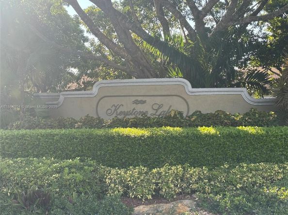 18581 NW 23rd St, Pembroke Pines FL 33029