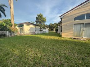 18581 NW 23rd St, Pembroke Pines FL 33029