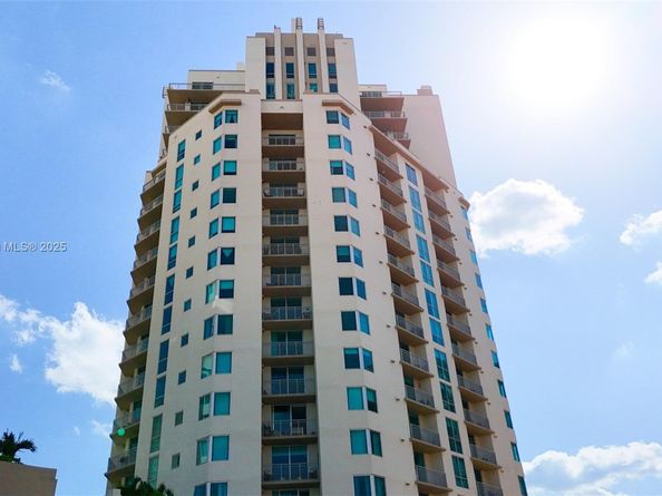 9066 SW 73rd Ct 1509, Miami FL 33156