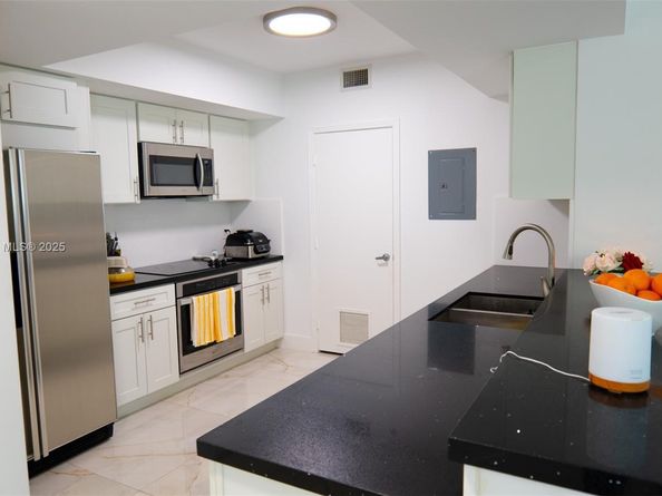 9066 SW 73rd Ct 1509, Miami FL 33156