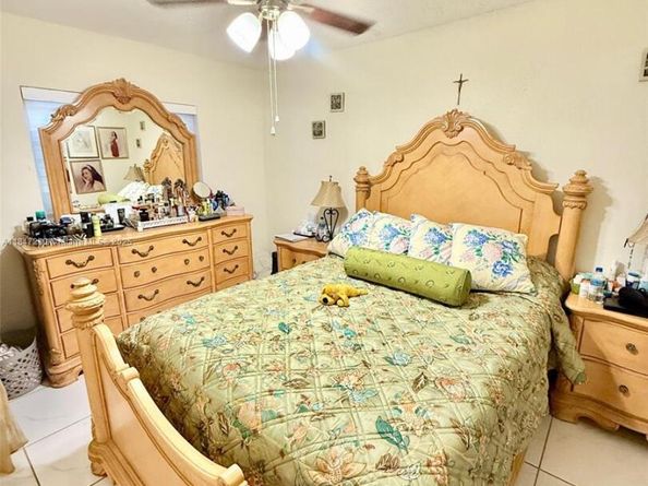 18026 NW 35th Ct, Miami Gardens FL 33056