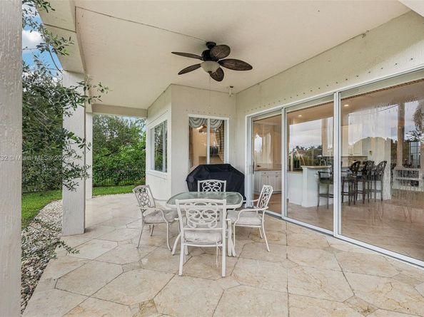 11759 Paradise Cove Ln, Wellington FL 33449
