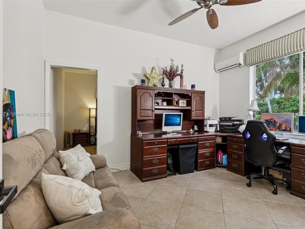 11759 Paradise Cove Ln, Wellington FL 33449