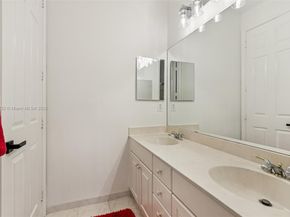 11759 Paradise Cove Ln, Wellington FL 33449