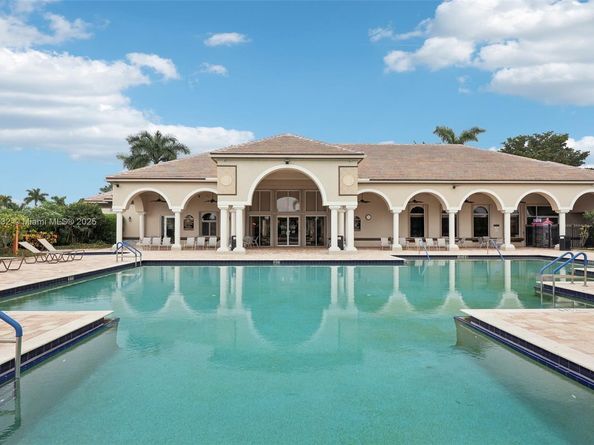 11759 Paradise Cove Ln, Wellington FL 33449