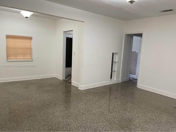 1223 NE 181st St, North Miami Beach FL 33162