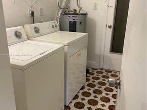1223 NE 181st St, North Miami Beach FL 33162