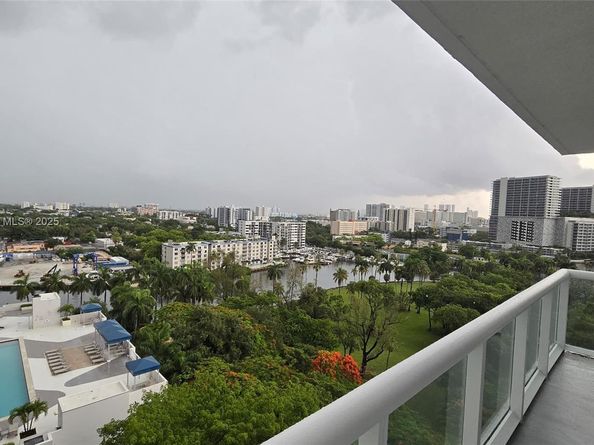 1871 NW S River Dr 1506, Miami FL 33125
