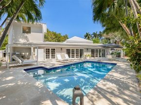 200 W Mcintyre St, Key Biscayne FL 33149