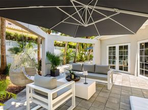 200 W Mcintyre St, Key Biscayne FL 33149