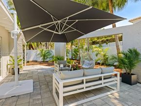 200 W Mcintyre St, Key Biscayne FL 33149
