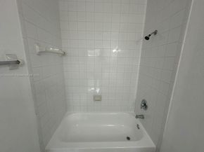 2524 SE 16th Rd 102, Homestead FL 33035