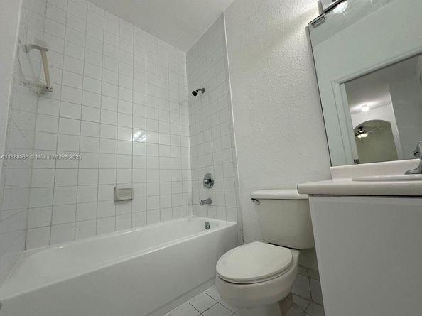 2524 SE 16th Rd 102, Homestead FL 33035