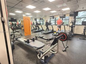 5757 Collins Ave 501, Miami Beach FL 33140