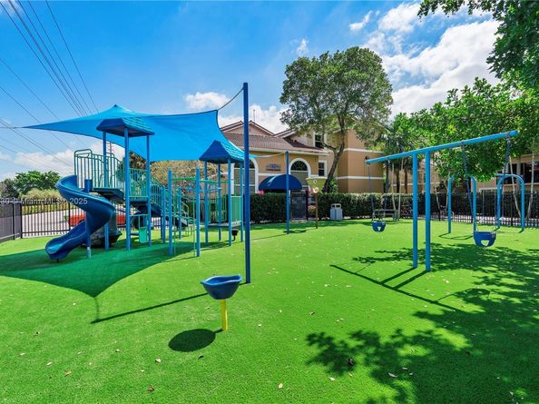 8761 Wiles Rd 206, Coral Springs FL 33067