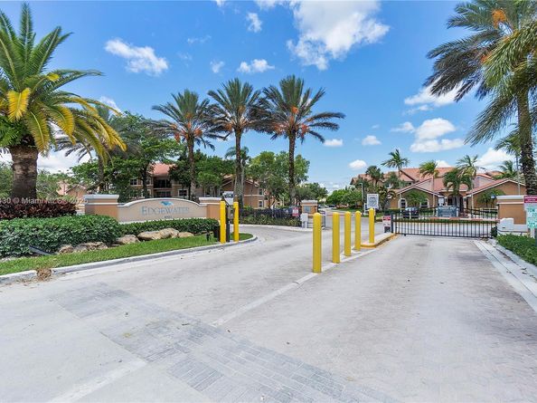 8761 Wiles Rd 206, Coral Springs FL 33067