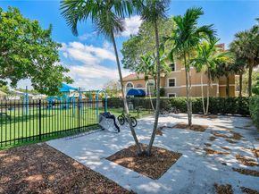 8761 Wiles Rd 206, Coral Springs FL 33067