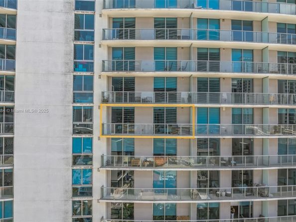 1100 S Miami Ave 1609, Miami FL 33130