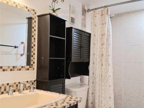 3905 N Nob Hill Rd 510, Sunrise FL 33351