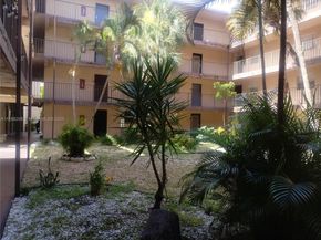 2840 Somerset Dr 101M, Lauderdale Lakes FL 33311