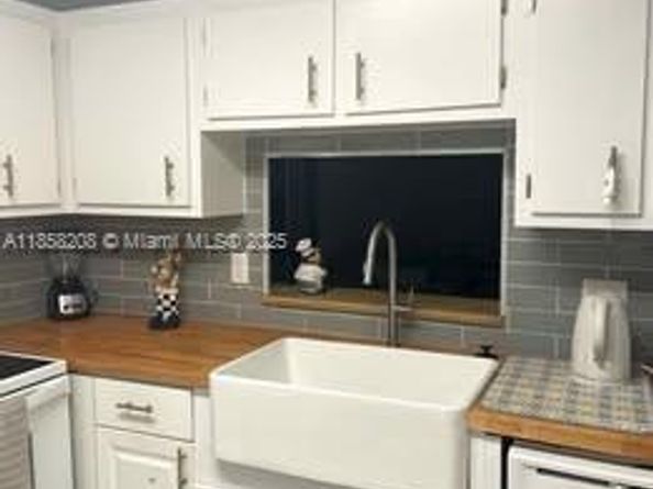 2840 Somerset Dr 101M, Lauderdale Lakes FL 33311