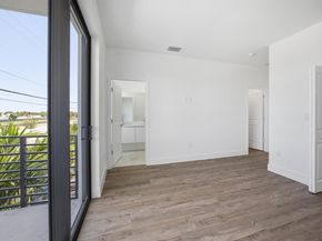 1542 NW 1st Avenue, Pompano Beach FL 33060