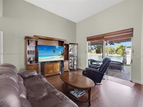 2002 SE 17th Ave, Homestead FL 33035