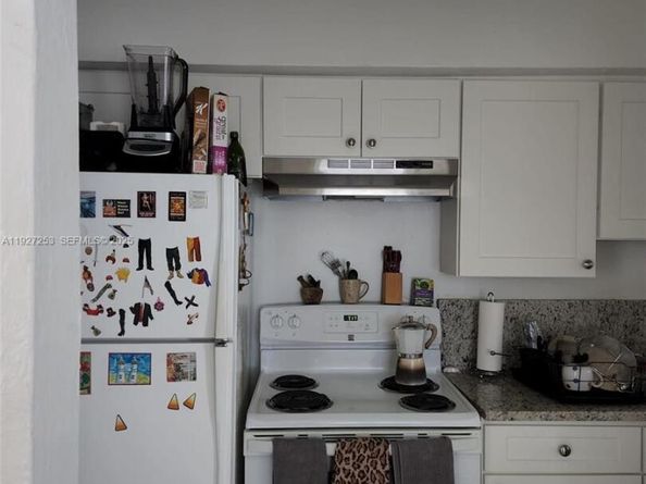 364 SW 11th St, Miami FL 33130