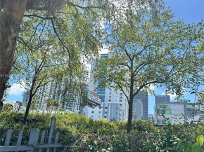 364 SW 11th St, Miami FL 33130