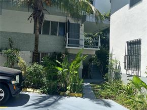 364 SW 11th St, Miami FL 33130