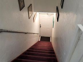 364 SW 11th St, Miami FL 33130