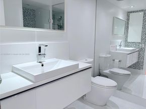 3640 Yacht Club Dr 1704, Aventura FL 33180