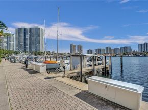 3640 Yacht Club Dr 1704, Aventura FL 33180