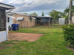 521 N 70th Way, Hollywood FL 33024