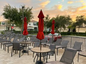 19316 NE 8th Ct, Miami FL 33179