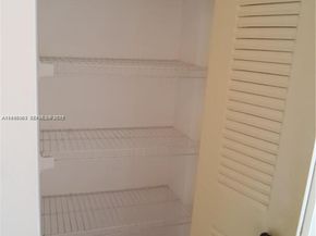 7832 Collins Ave 403, Miami Beach FL 33141