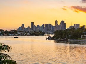 320 W Dilido Dr, Miami Beach FL 33139