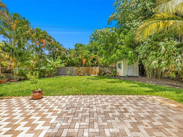 1420 NE 15th Ave, Fort Lauderdale FL 33304