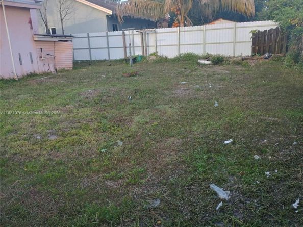 Undisclosed Address #A11881076, Miramar FL 33023