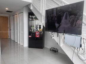 244 Biscayne Blvd 644, Miami FL 33132