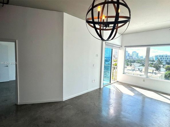 10 SW South River Dr 811, Miami FL 33130